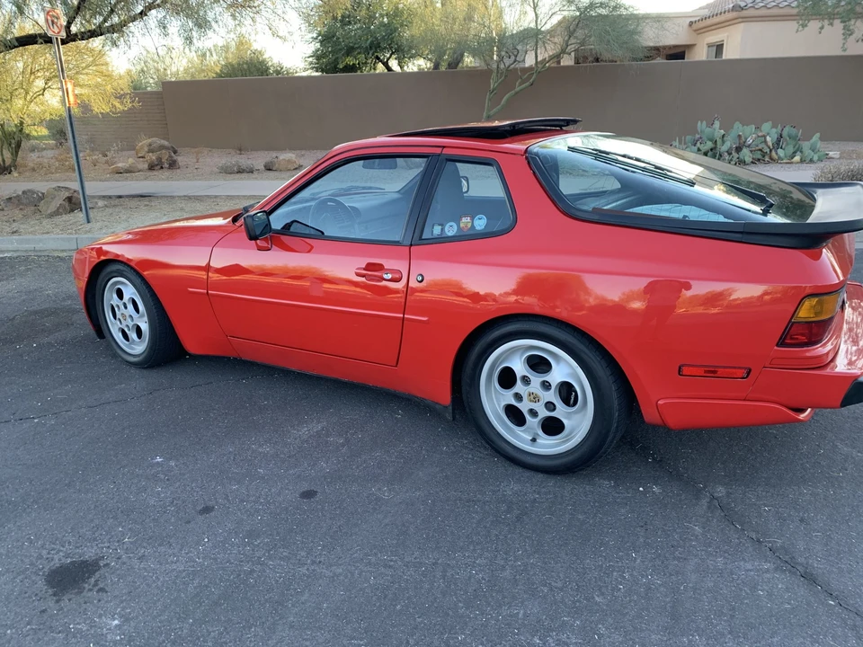 1987 Porsche 944 Turbo - Image 9 of 31