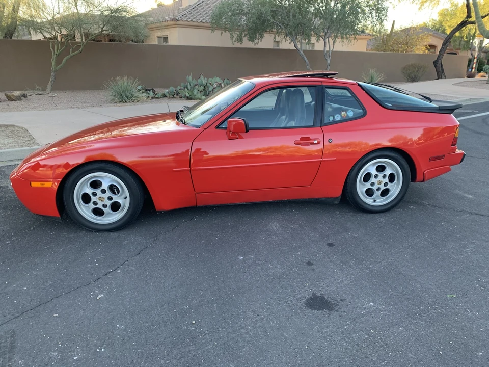 1987 Porsche 944 Turbo - Image 8 of 31