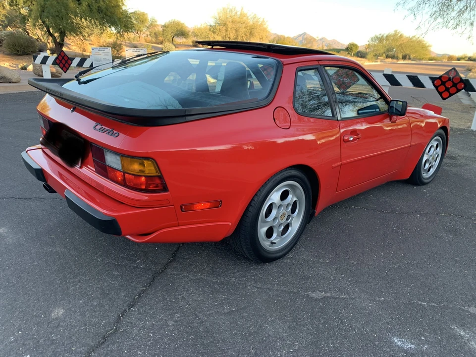 1987 Porsche 944 Turbo - Image 17 of 31