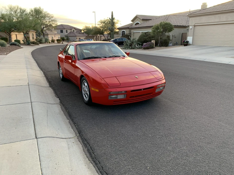 1987 Porsche 944 Turbo - Image 24 of 31