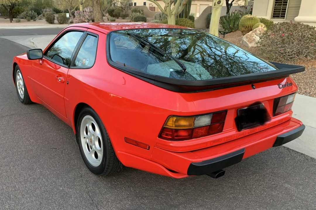 1987 Porsche 944 Turbo - Image 11 of 31