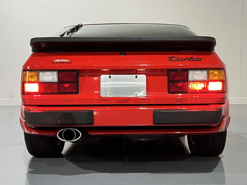 1987 Porsche 944 Turbo - Image 16 of 31