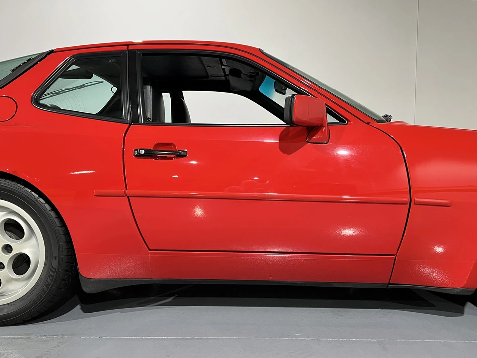 1987 Porsche 944 Turbo - Image 24 of 31