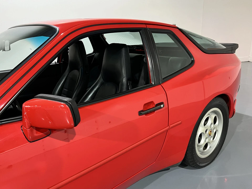 1987 Porsche 944 Turbo - Image 30 of 31