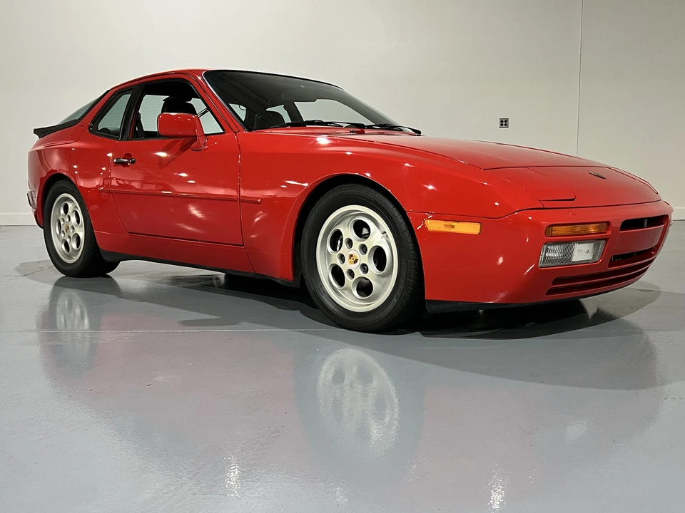 1987 Porsche 944 Turbo - Image 3 of 31