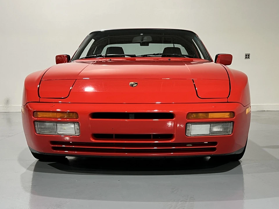 1987 Porsche 944 Turbo - Image 5 of 31
