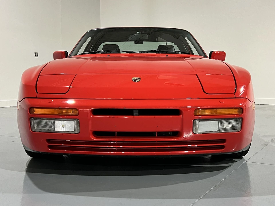 1987 Porsche 944 Turbo - Image 6 of 31