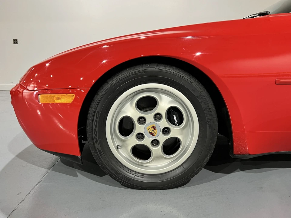 1987 Porsche 944 Turbo - Image 10 of 31
