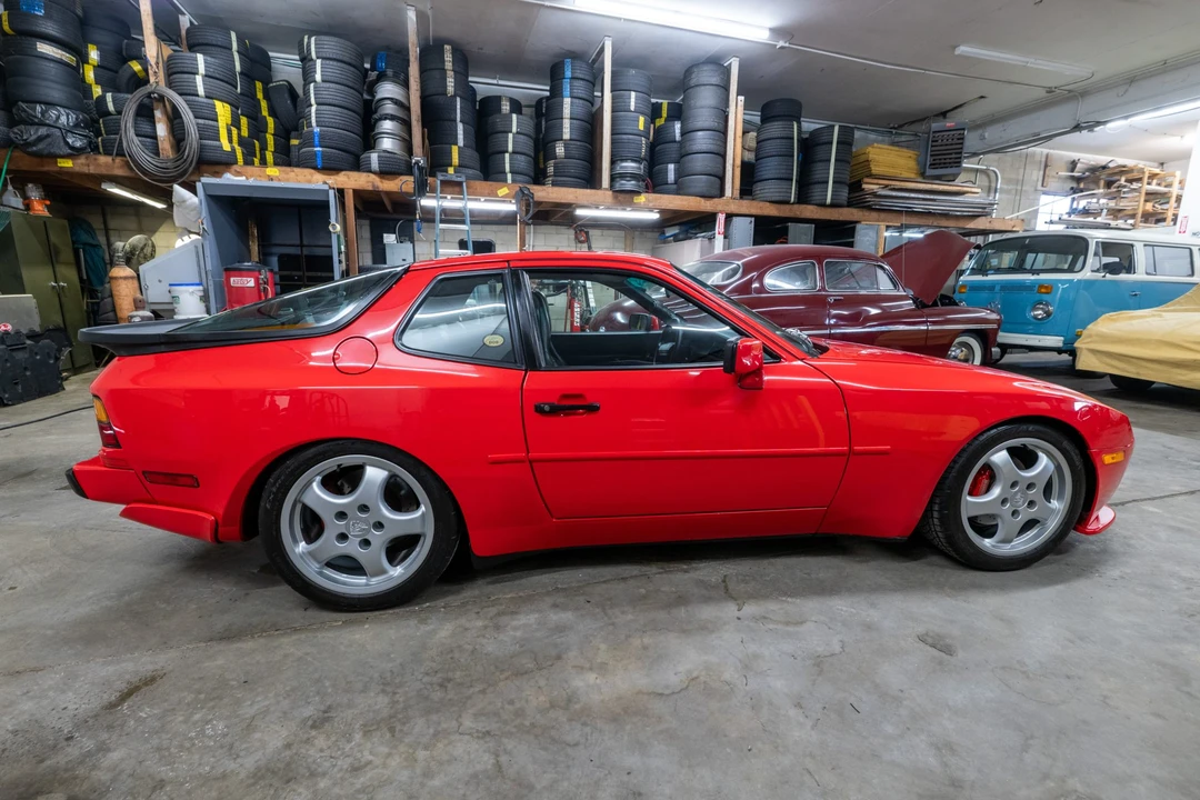 1987 Porsche 944 Turbo - Image 5 of 31