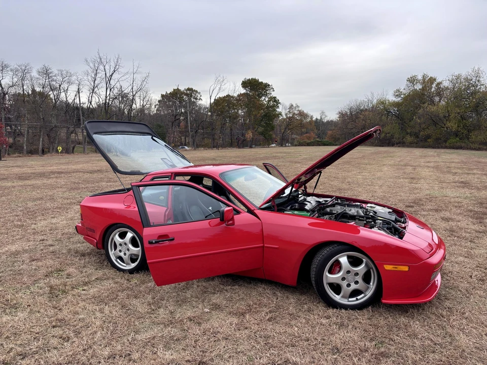 1987 Porsche 944 Turbo - Image 20 of 31