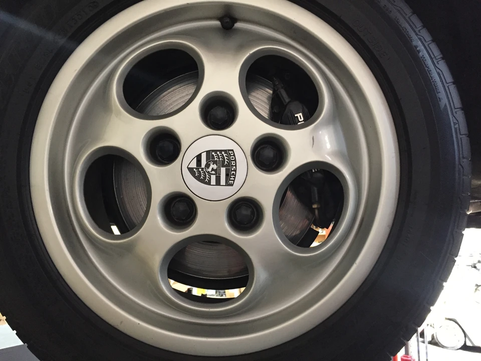 1987 Porsche 944 Turbo - Image 15 of 31