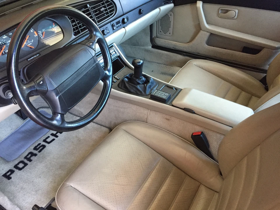 1987 Porsche 944 Turbo - Image 19 of 31