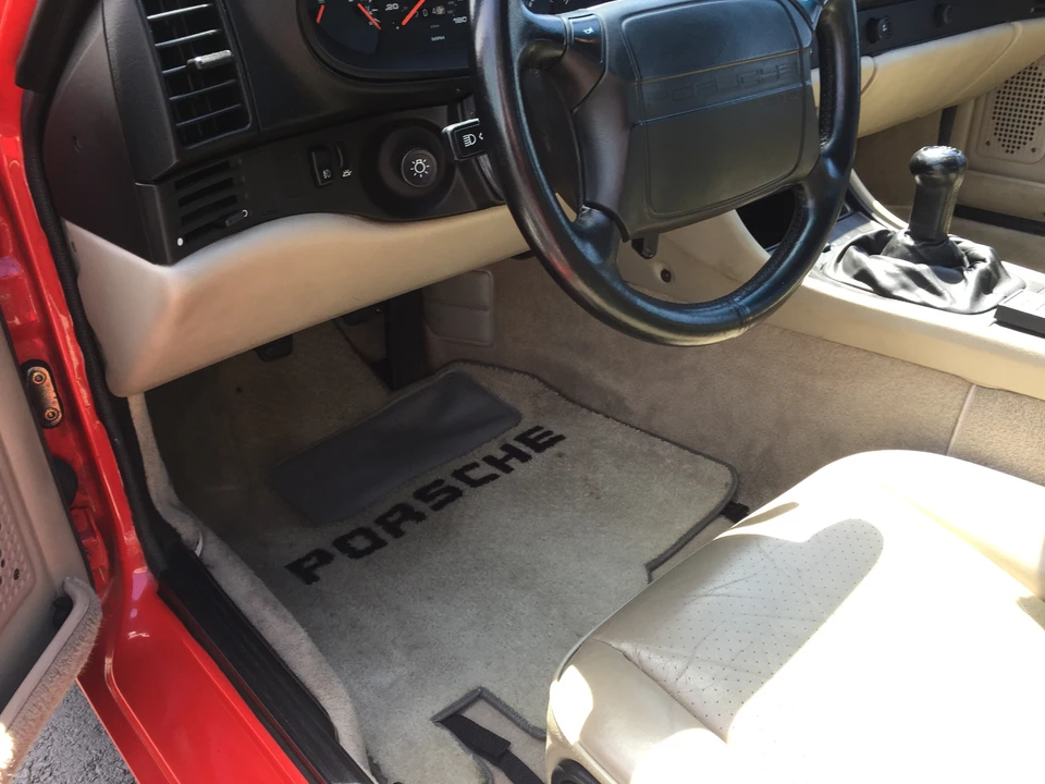 1987 Porsche 944 Turbo - Image 25 of 31