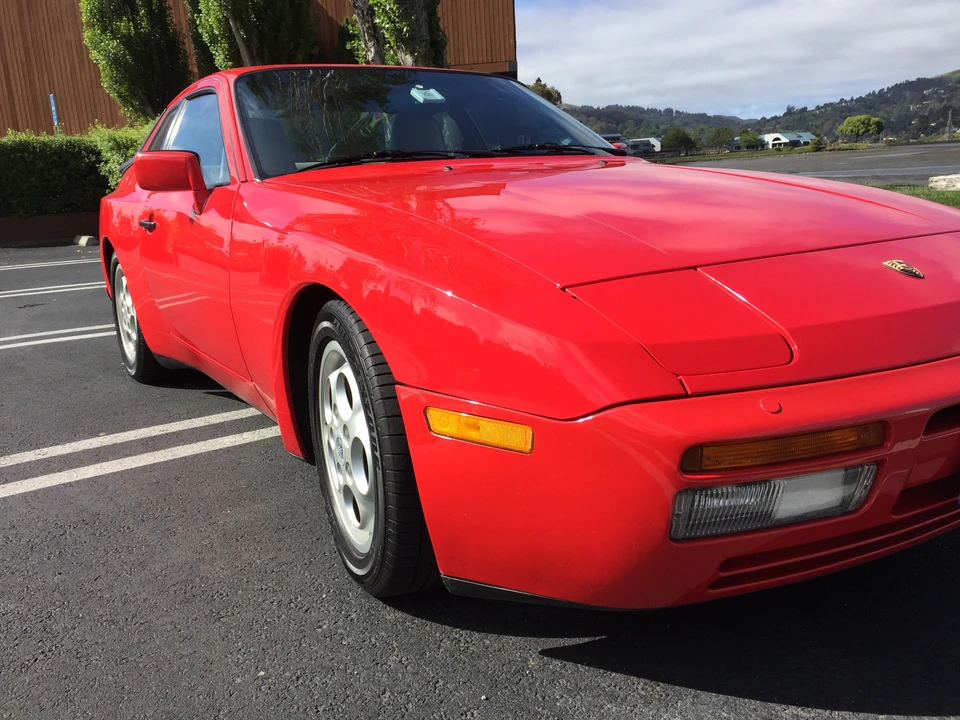 1987 Porsche 944 Turbo - Image 6 of 31