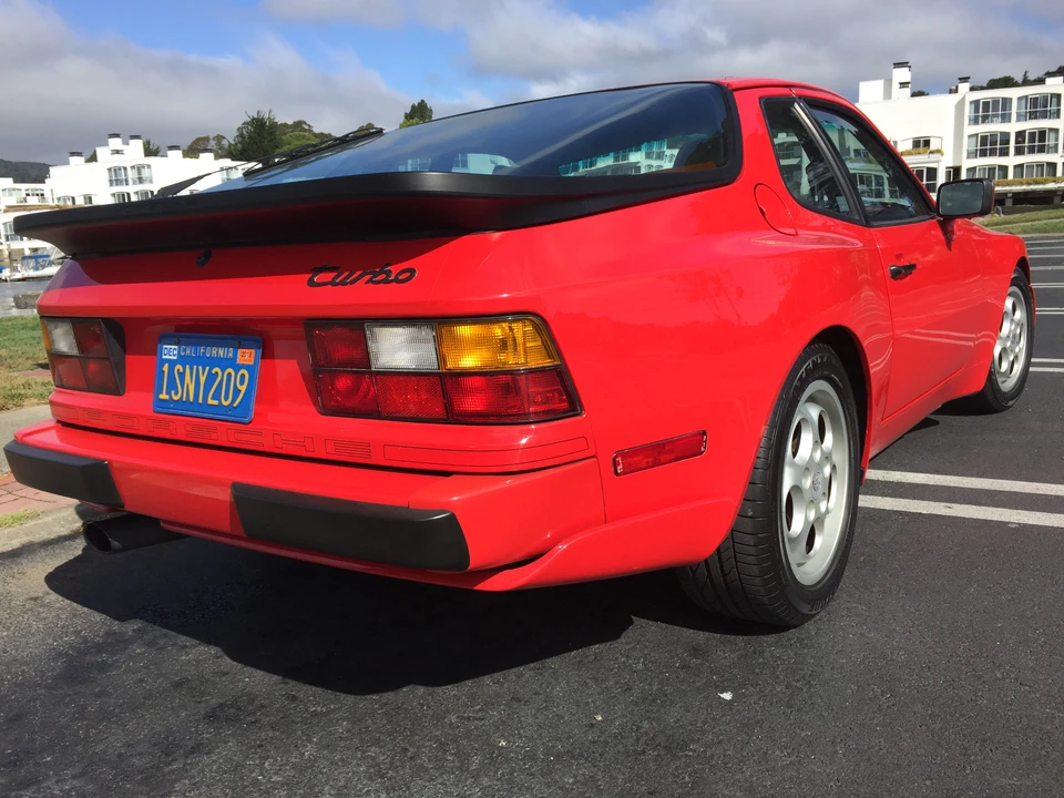 1987 Porsche 944 Turbo - Image 5 of 31