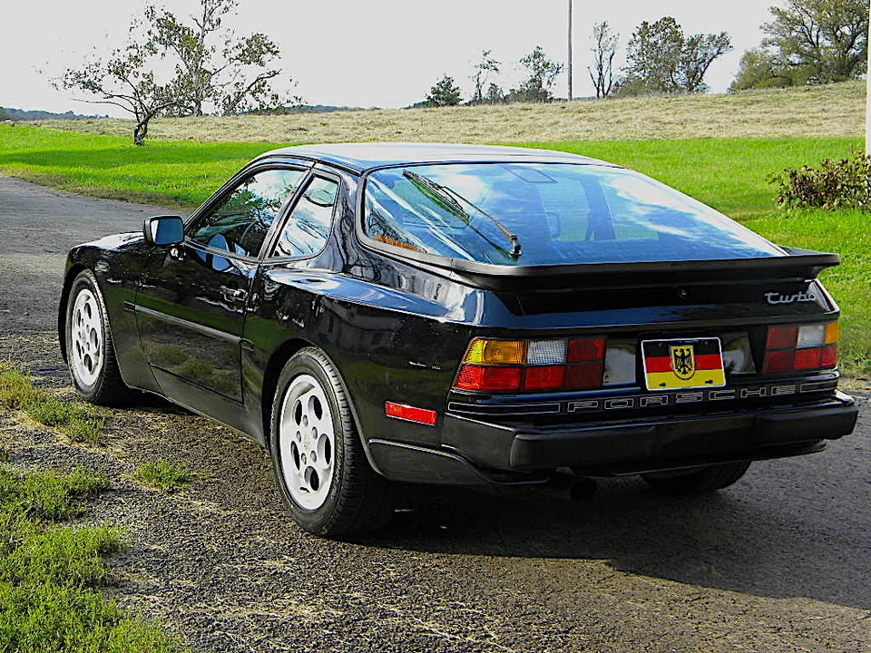 1987 Porsche 944 Turbo - Image 8 of 31