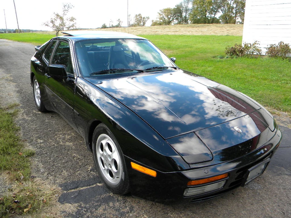 1987 Porsche 944 Turbo - Image 17 of 31