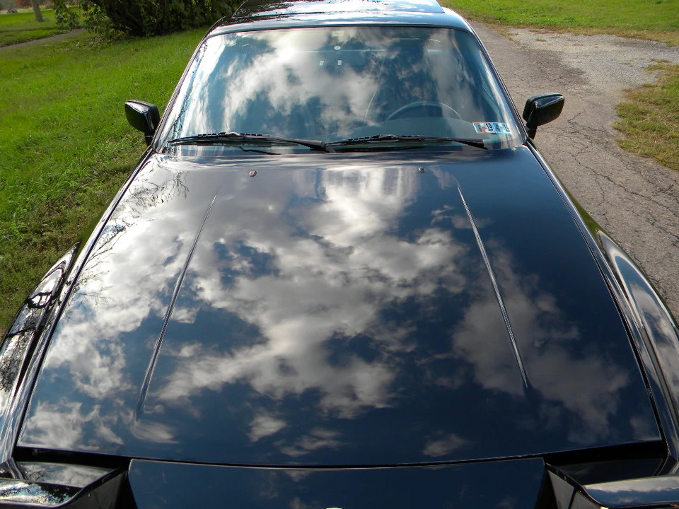 1987 Porsche 944 Turbo - Image 24 of 31