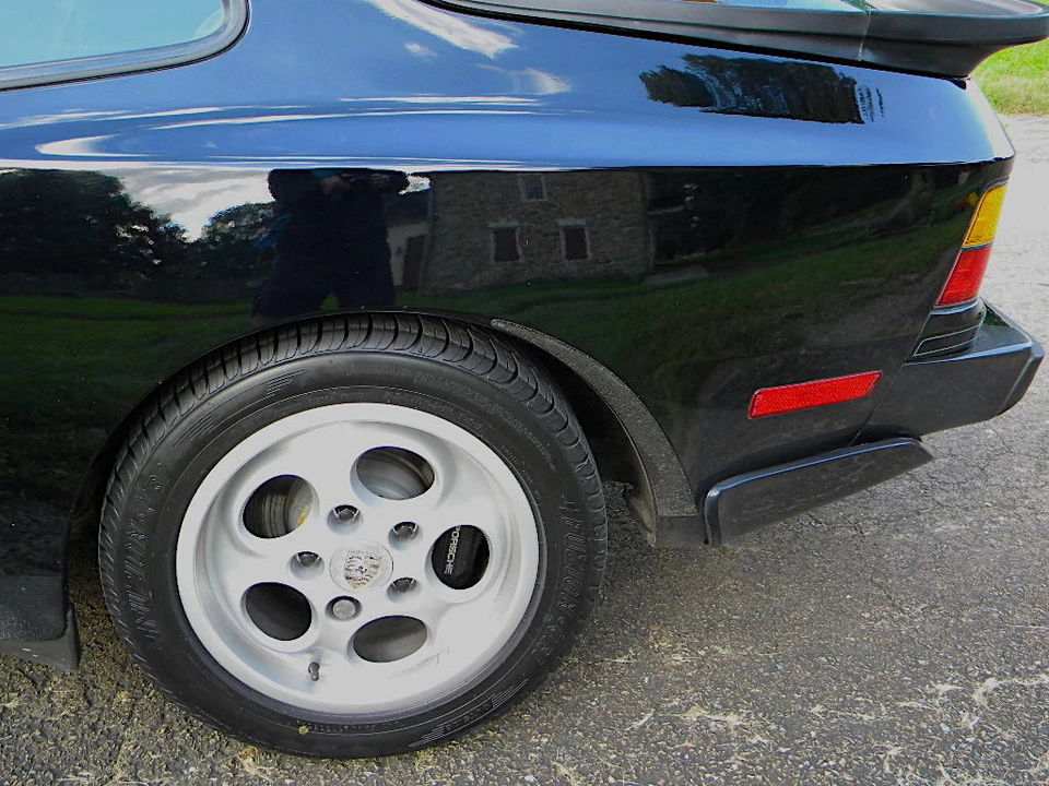 1987 Porsche 944 Turbo - Image 26 of 31