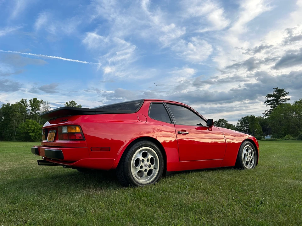 1987 Porsche 944 Turbo - Image 18 of 31