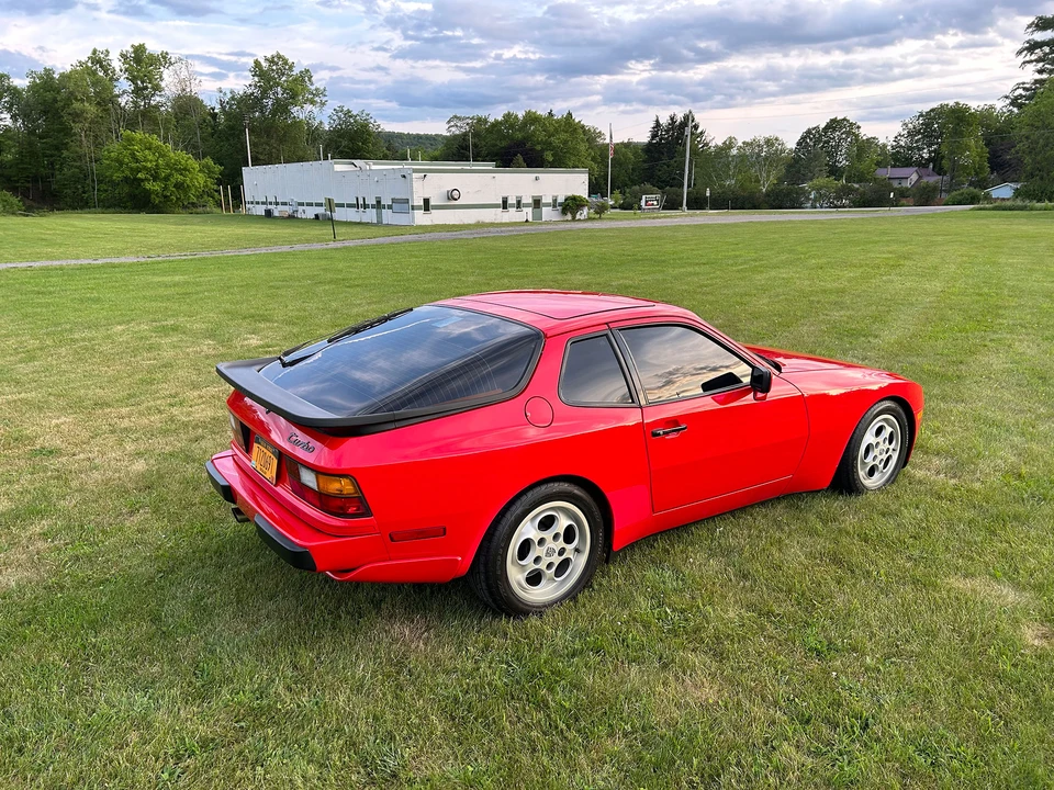 1987 Porsche 944 Turbo - Image 19 of 31