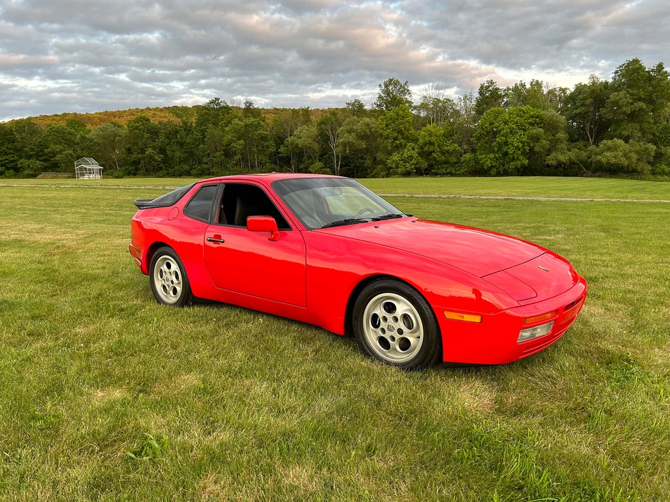 1987 Porsche 944 Turbo - Image 10 of 31