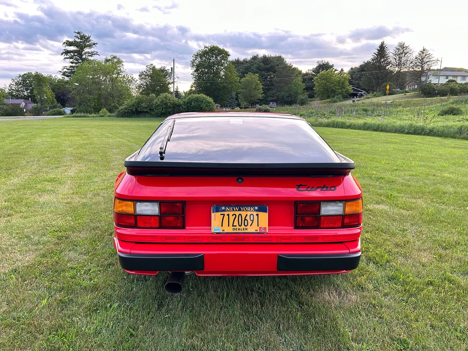 1987 Porsche 944 Turbo - Image 21 of 31