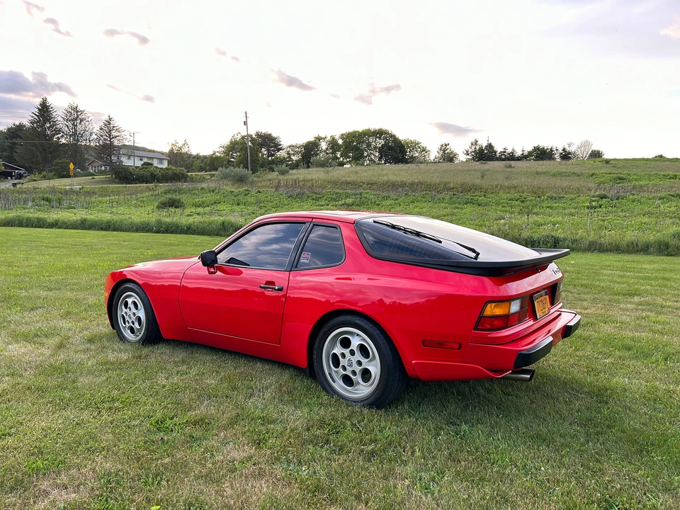 1987 Porsche 944 Turbo - Image 26 of 31