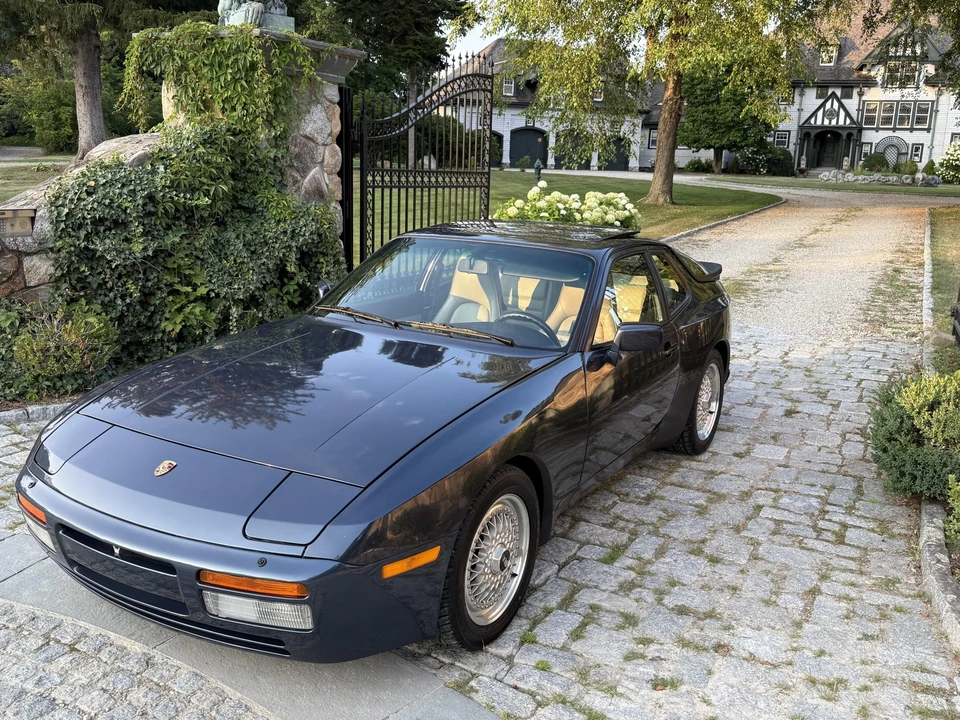 1987 Porsche 944 Turbo - Image 2 of 31