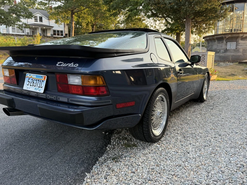1987 Porsche 944 Turbo - Image 30 of 31