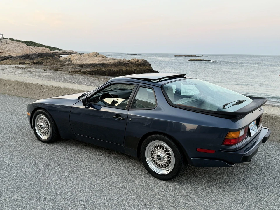 1987 Porsche 944 Turbo - Image 23 of 31