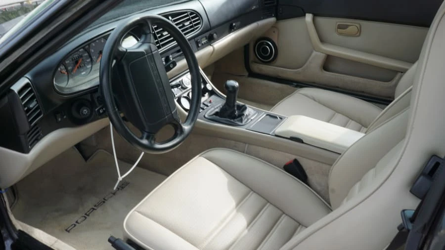 1987 Porsche 944 Turbo - Image 4 of 10