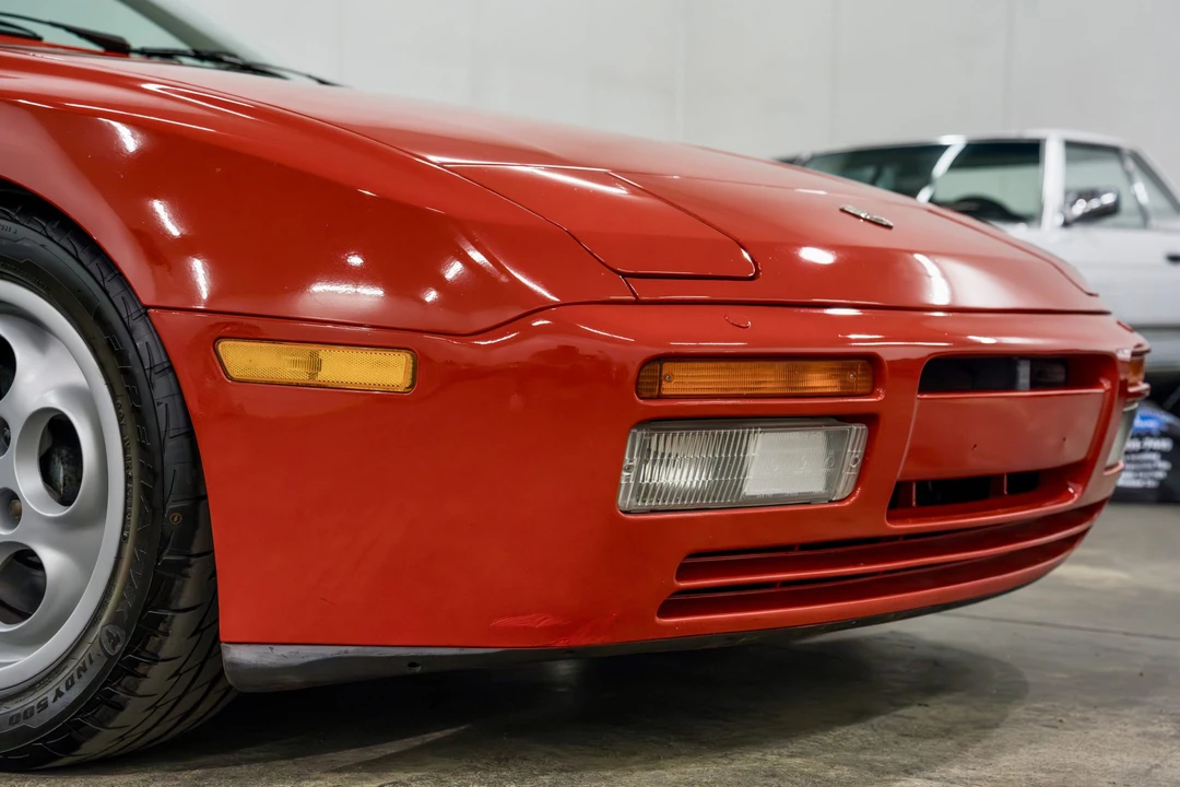 1987 Porsche 944 Turbo - Image 30 of 31