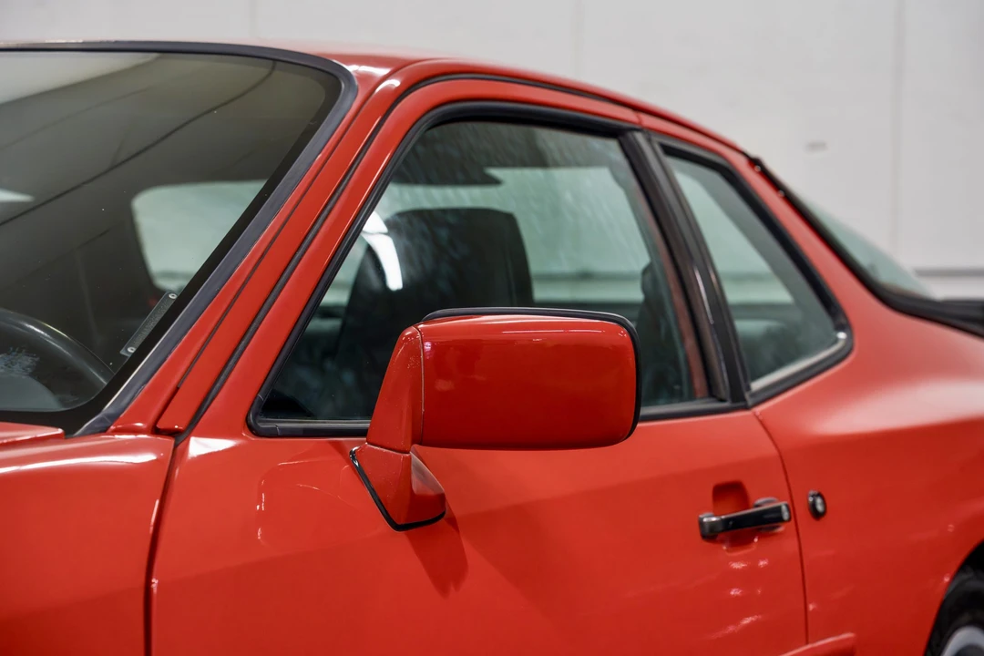 1987 Porsche 944 Turbo - Image 23 of 31