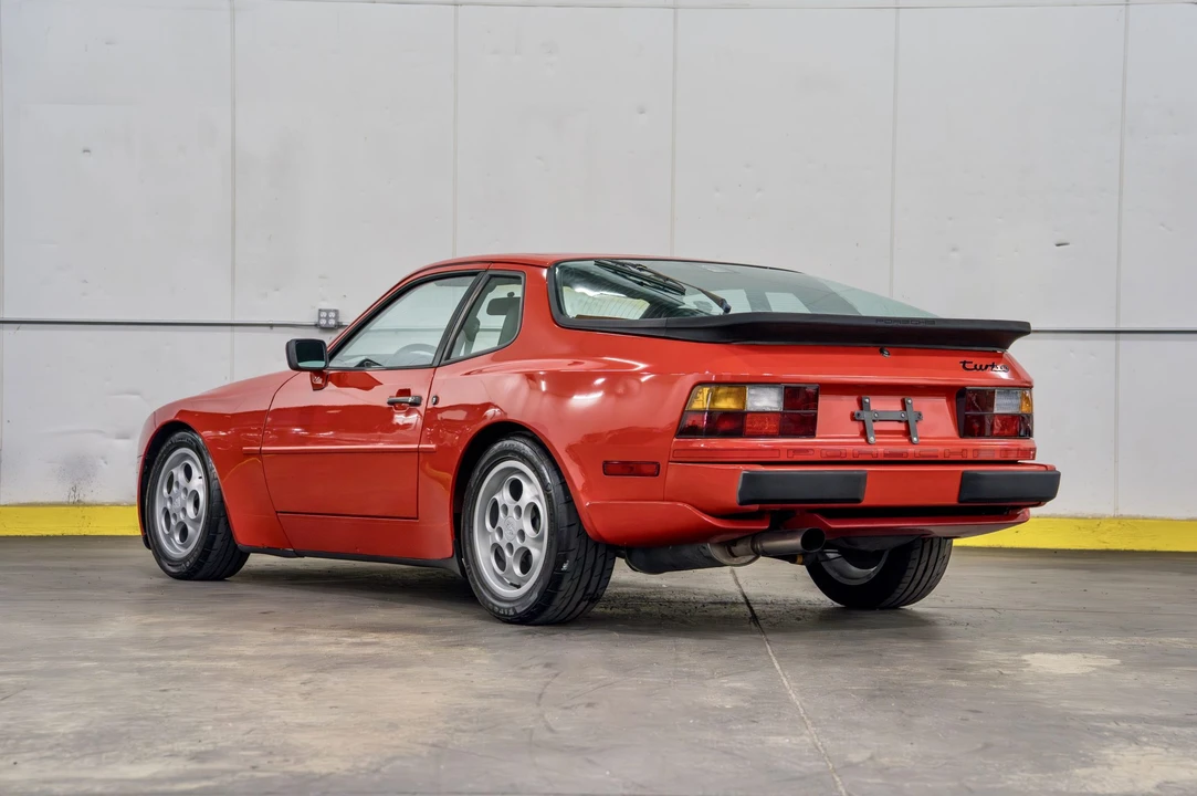 1987 Porsche 944 Turbo - Image 7 of 31