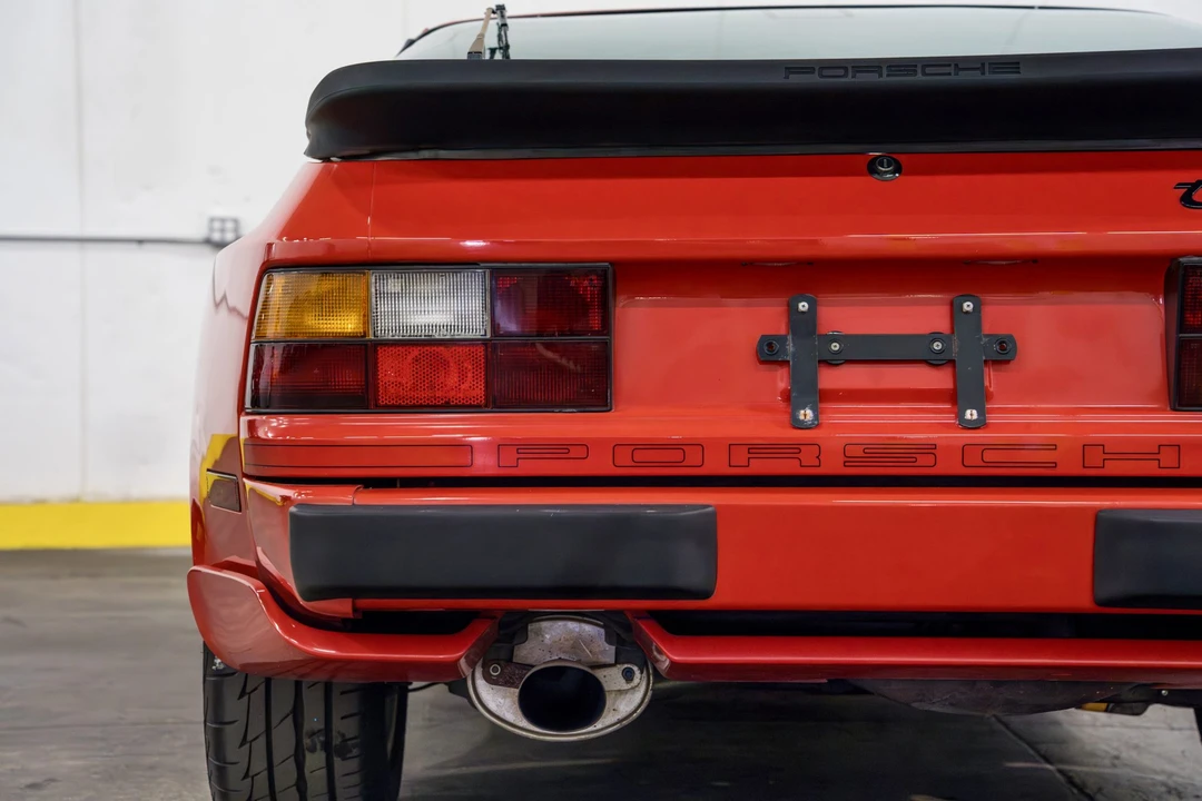 1987 Porsche 944 Turbo - Image 25 of 31