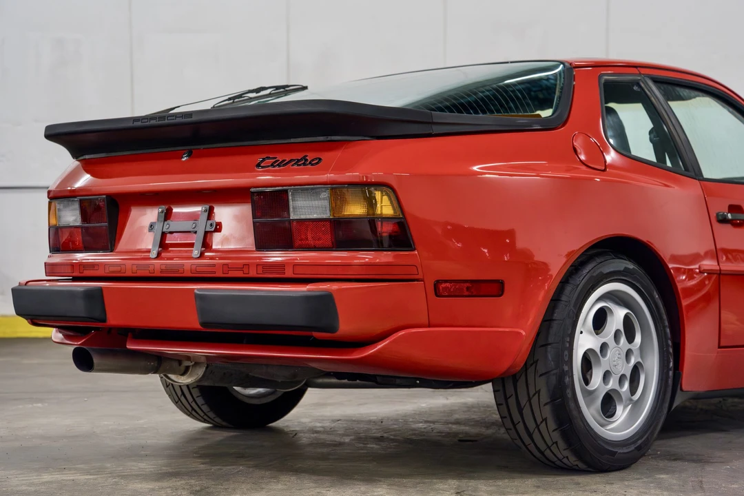 1987 Porsche 944 Turbo - Image 27 of 31