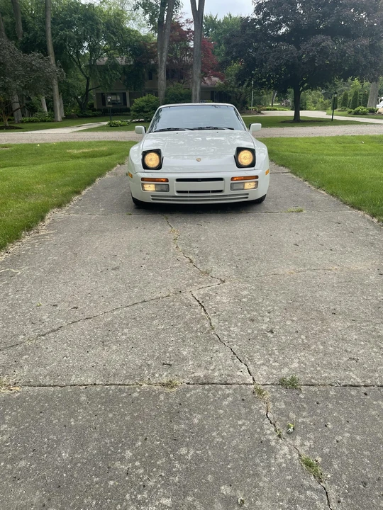 1987 Porsche 944 Turbo - Image 8 of 31