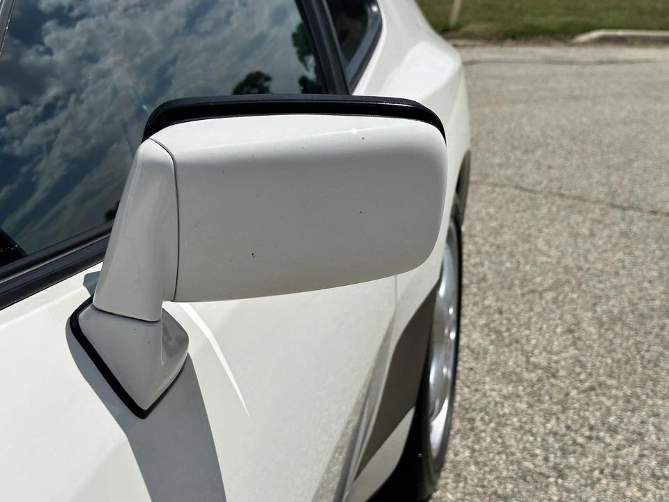 1987 Porsche 944 Turbo - Image 29 of 31