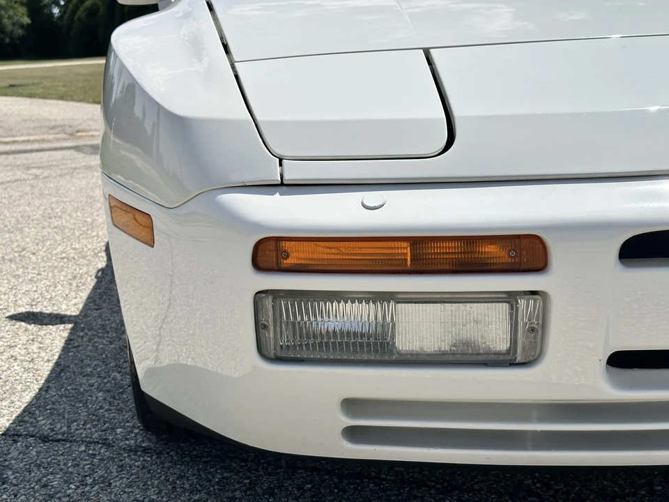 1987 Porsche 944 Turbo - Image 20 of 31
