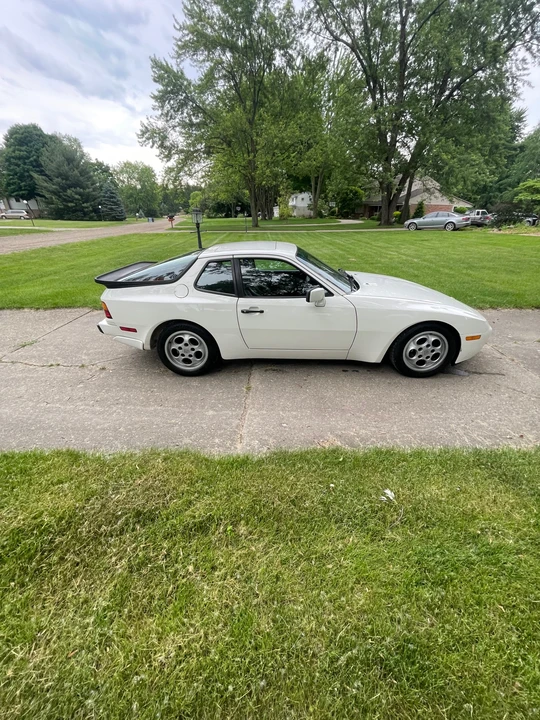 1987 Porsche 944 Turbo - Image 27 of 31