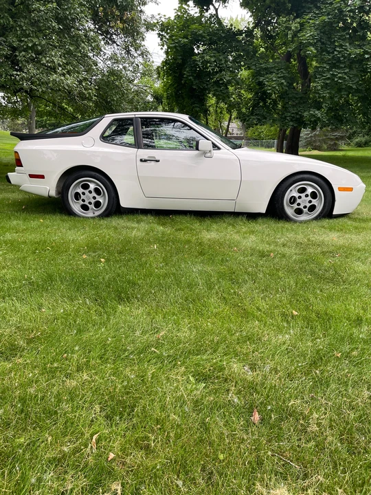 1987 Porsche 944 Turbo - Image 28 of 31