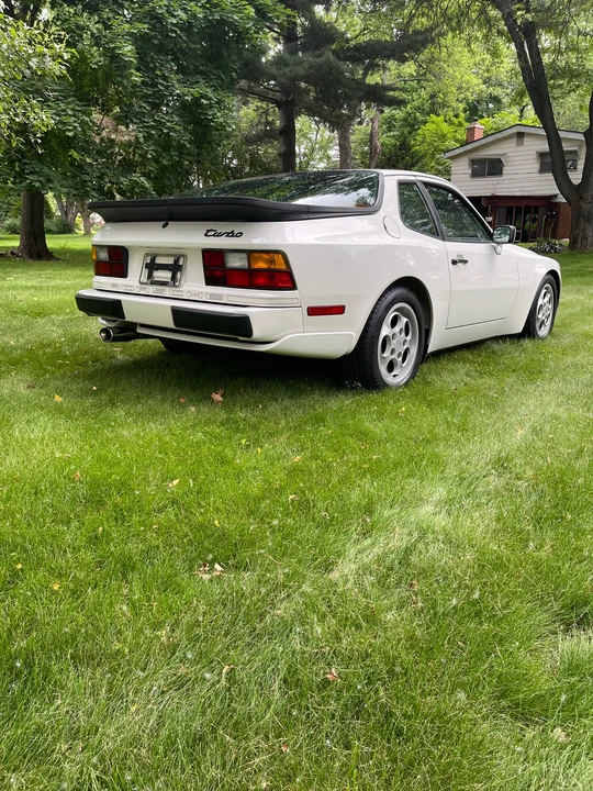1987 Porsche 944 Turbo - Image 23 of 31