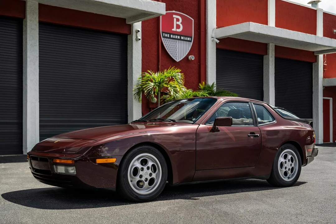 1987 Porsche 944 Turbo - Image 5 of 31