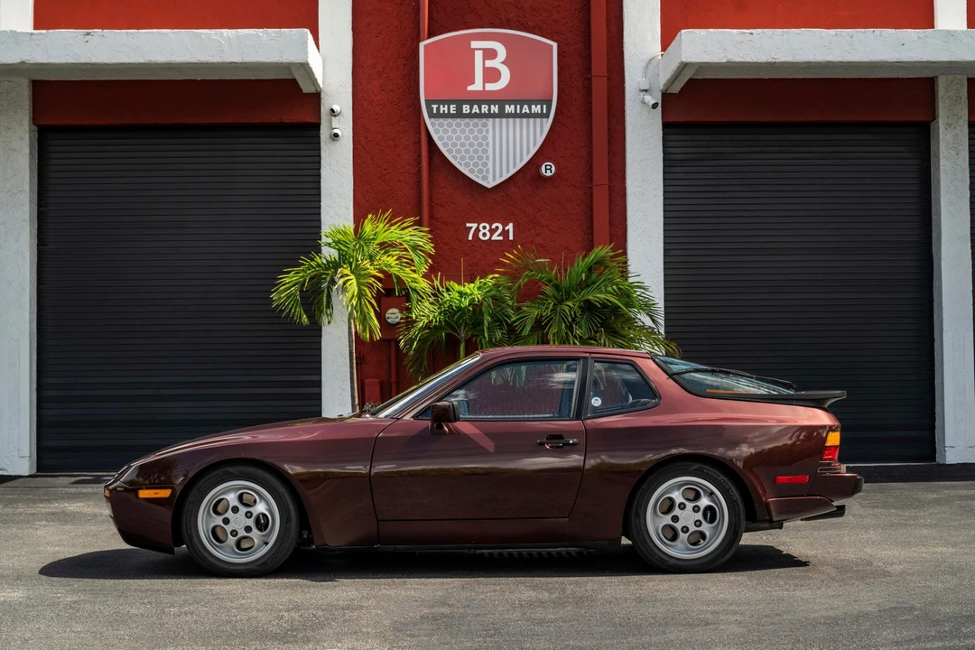 1987 Porsche 944 Turbo - Image 6 of 31