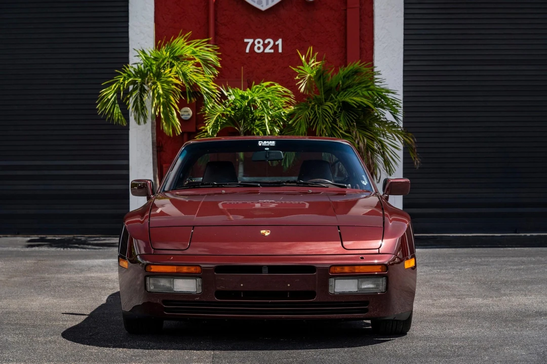 1987 Porsche 944 Turbo - Image 19 of 31