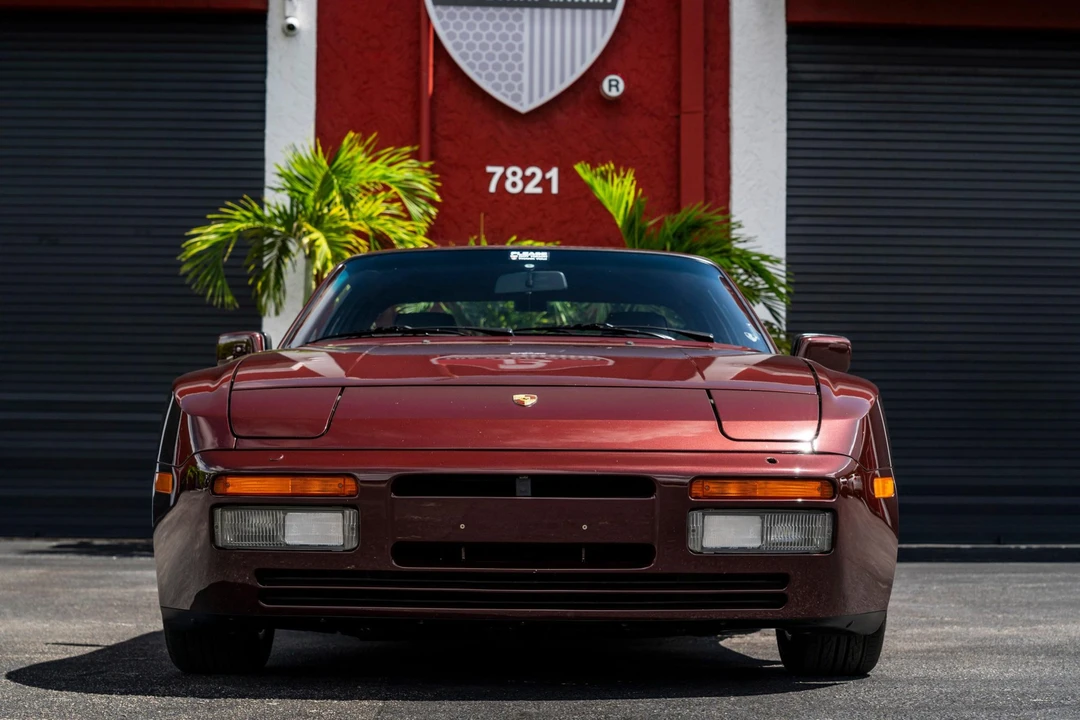 1987 Porsche 944 Turbo - Image 20 of 31