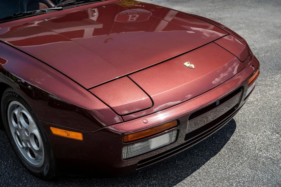 1987 Porsche 944 Turbo - Image 26 of 31