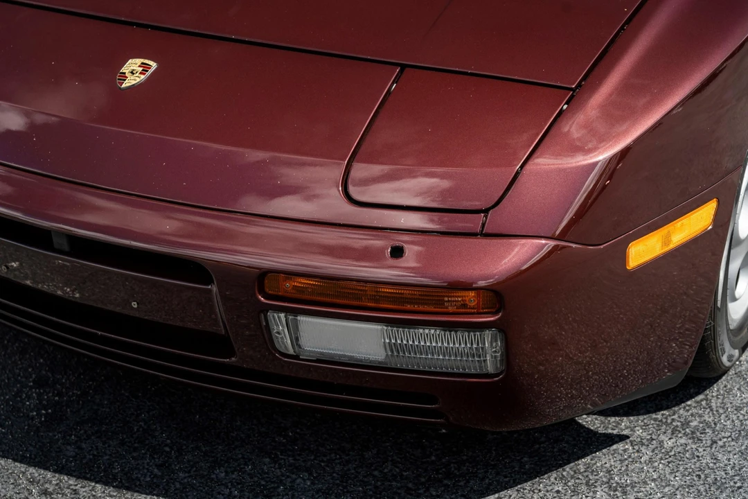 1987 Porsche 944 Turbo - Image 28 of 31