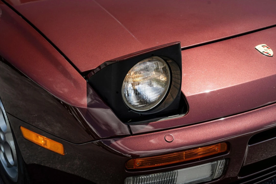 1987 Porsche 944 Turbo - Image 24 of 31